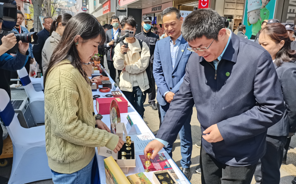 1678925432154187.png 3152.png